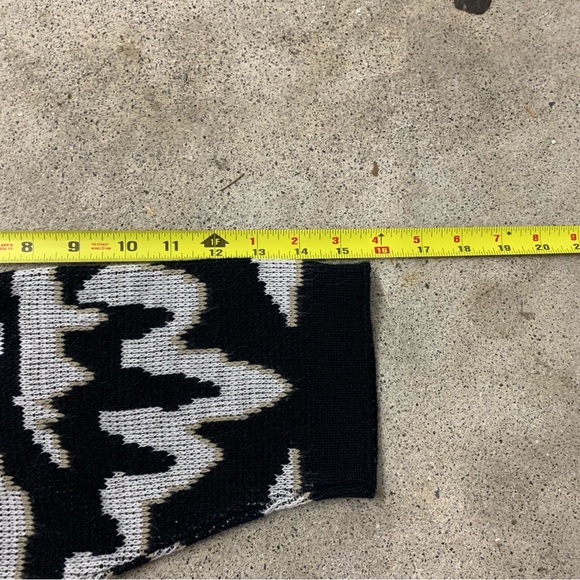 Vintage 80s Turtle Bay Penguin Sweater - Picture 6 of 6